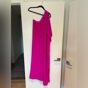 Entro brand, Fuchsia one shoulder long maxi dress!